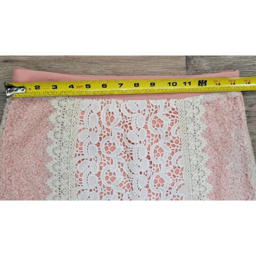 Champagne & Strawberry Sequin and Crocheted Skirt Size M NWT - Picture 9 of 10